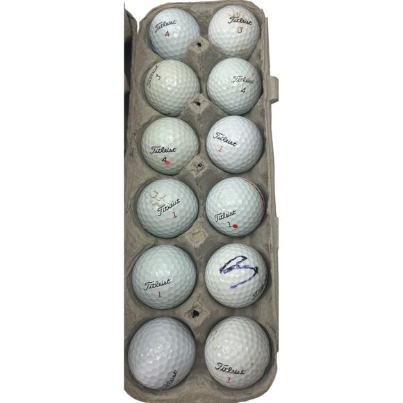 Titleist Golf Balls Pre-Owned Assorted Numbers & Markings Set Of 24 95b - Picture 3 of 4